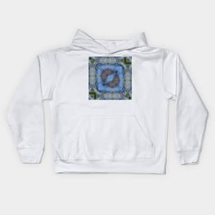 SQUARE DESİGN OF SHADES OF SKY BLUE. A textured floral fantasy pattern and design Kids Hoodie
